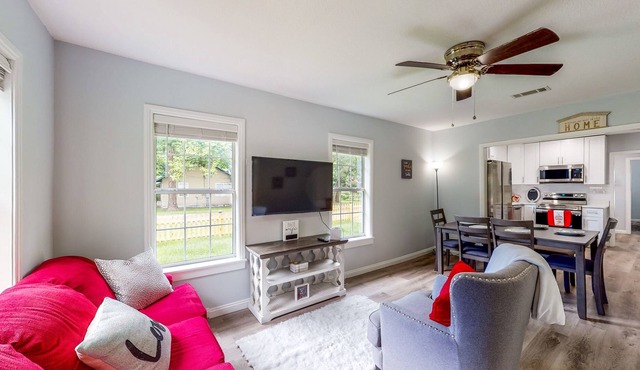 Cute Bungalow on Large Corner Lot with Fenced Dog-Friendly Yard, Near Springs