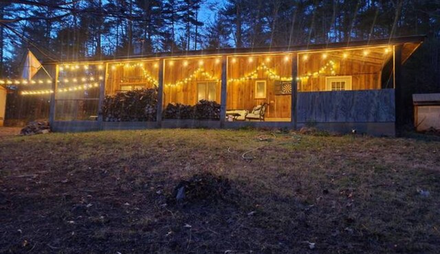 Cute cabin next to Pisgah National Forest; Hot tub Wi-Fi