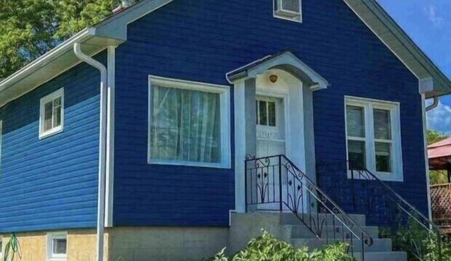 Cute centrally located house with a fenced in yard.