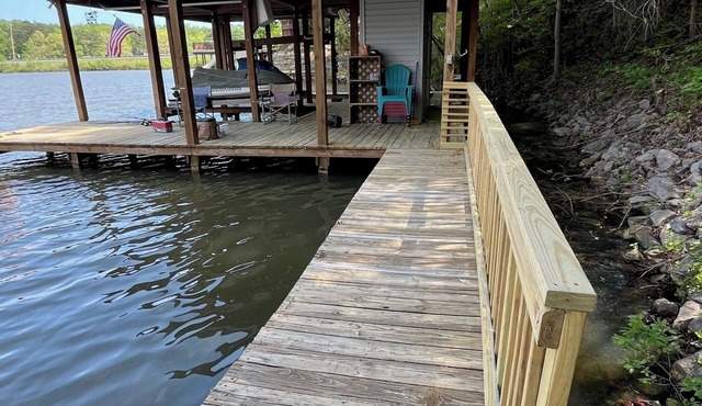 Cute & Cozy 3BR 2BA Waterfront Lake Gaston - Great Creek Bracey, Va