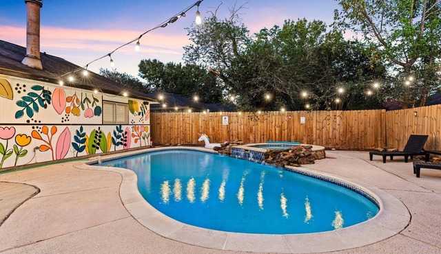 Cute & Cozy 3BR, 2bath w POOL