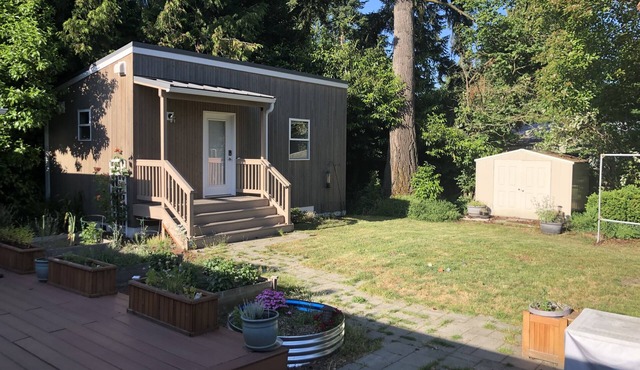 Cute, Cozy Mother-in-Law Cabin near Northgate Transit Station - 30+ days