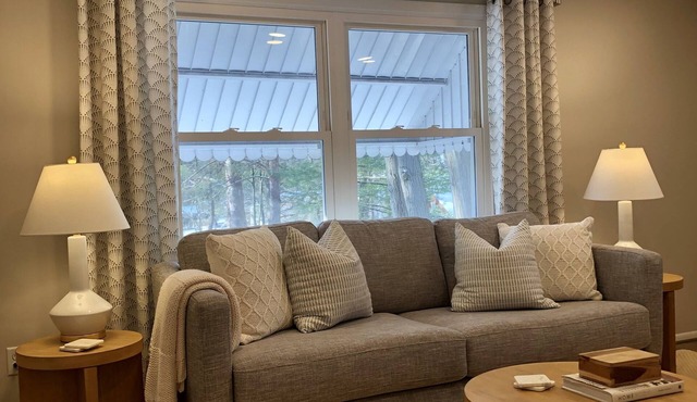 Cute & Cozy near Cornell -1 Bedroom 1 Bath