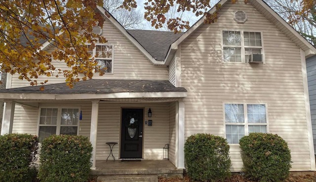 Cute Home in Downtown Florence - 4 BR, 2 BA, WiFi, Pet Friendly!