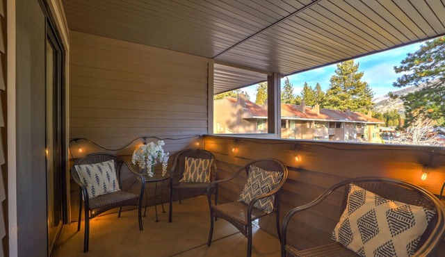 Cute Lakeland Condo Close to Beach & Heavenly Ski