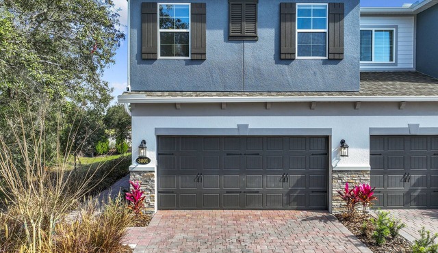 Cute new townhome, 3bd 2.5 ba, Peloton/weights, printer, bike trail, gated