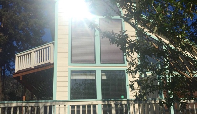 Cute Ocean Peak, 2Bed/2Bath 1100 sq. ft. beach house, two blocks to the beach!