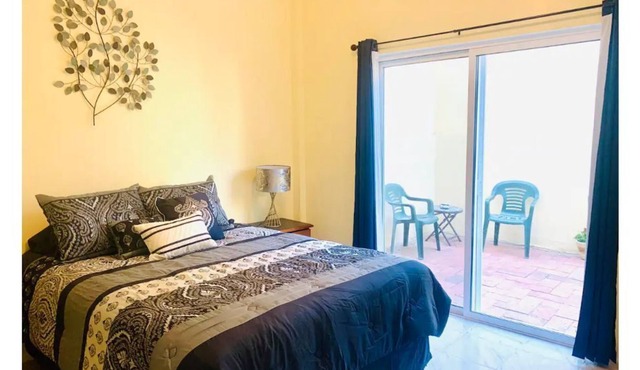 Cute one bedroom rental with garage parking!