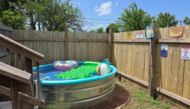 Cute Pool + Porches on Greenway near FQ, Streetcar, Cute & Bright 3BR on Greenway!