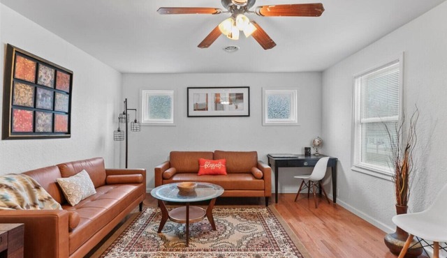 Cute ranch house -quiet & safe -3 BR 1 Bath