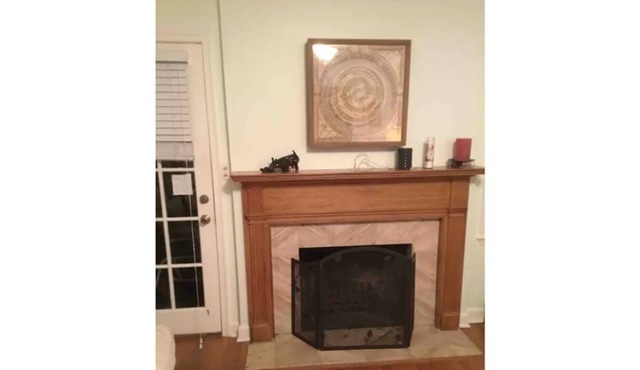 Cute room in Waldo with private bathroom