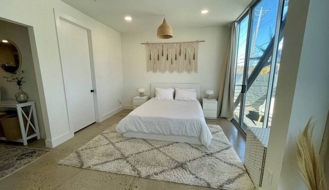Cute S 1st Condo 5 Minutes to Downtown