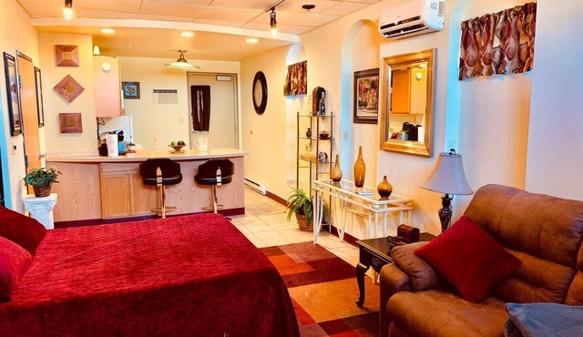 Cute Studio Apartment