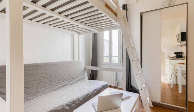 Cute studio-Coeur du 17e- Bail Moyenne Durée (2DD)