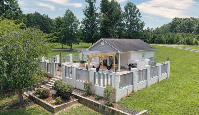 Cute Tiny House on 5 Acres w/Fantastic Outdoor Spaces