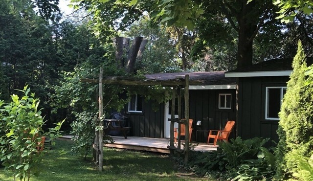 Cute Two Bedroom Bayfield cottage