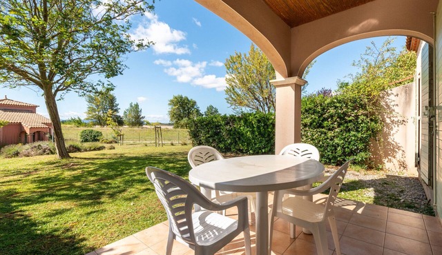 Cute villa for 4 people, garden