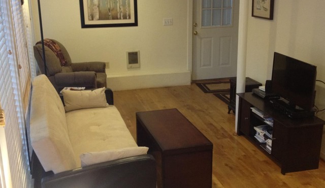 Cute, Warm Springs, Great Rates