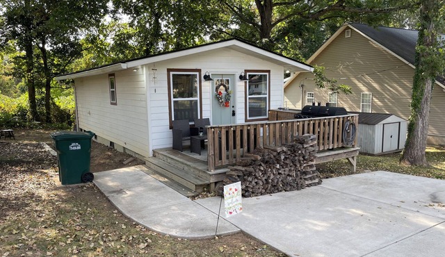 Cutest Bungalow in Carrollton