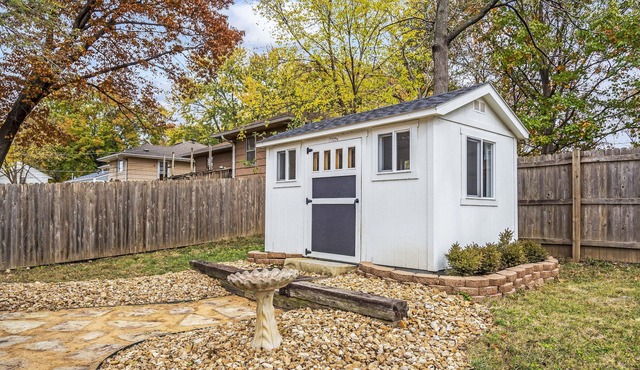 Cutest Cottage in the Heart of Waldo