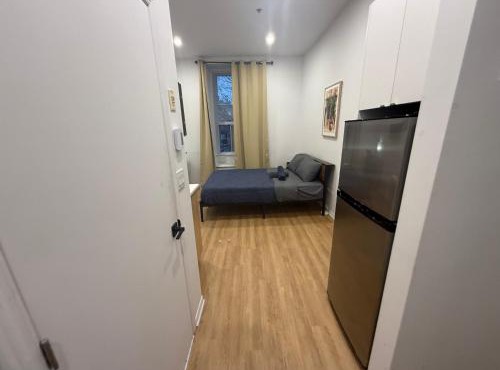 Cuttie studio near downtown montreal