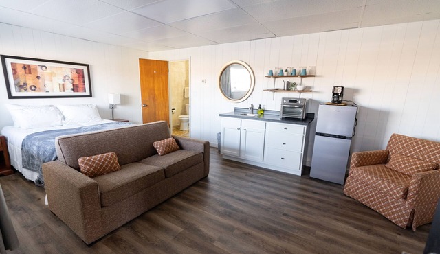 Cuyuna Lakes Stay in the Central location of Attractions!