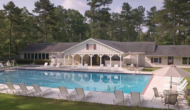 CW Villas at Fairfield |2BR/2BA King Balcony Suite