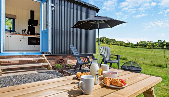 Cwt Glas - One Bedroom House, Sleeps 2