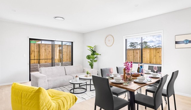 Cyclone Deal! Brand New Cozy 4BR Home Near Mall