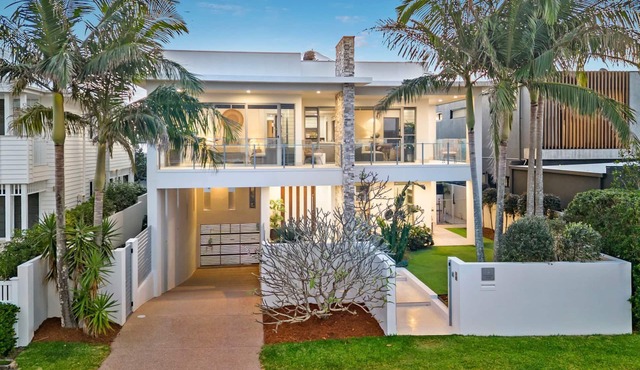 Cylinders Luxe Getaway