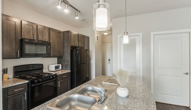 Cypress 9206I New Construction 1Bd Apt I Gated