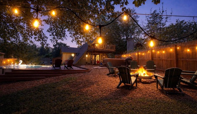 Cypress Getaway+Beaver Lake+Hot Tub+Pool+Aframe