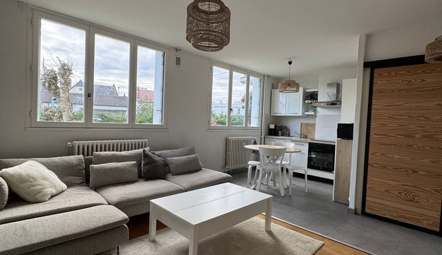 Découvrez ce Joli T2 Meublé de 42m2 à Dijon