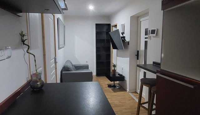 Découvrez le Confort et L'hospitalité Dans un Cadre Chaleureux et Paisible