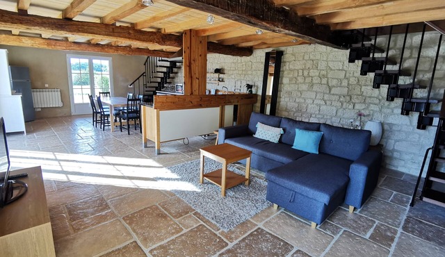 Dépendance de Caractère Avec vue sur les Pyrénées. Véritable Havre de Nature