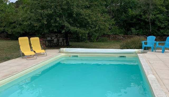 Détente en Dordogne . Maison de Charme Rénovée Avec Piscine