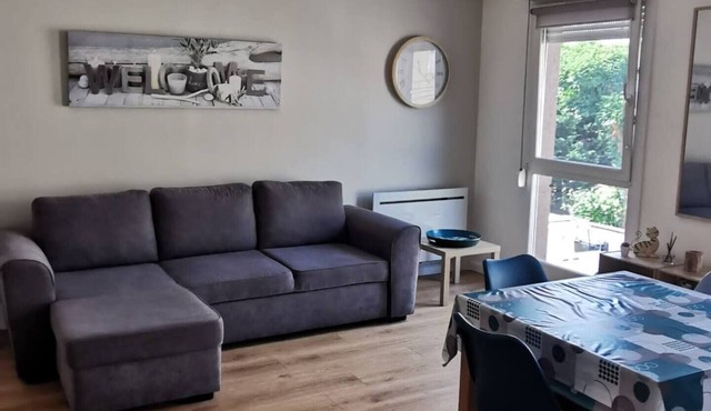 Découvrez le charme de Mâcon depuis notre studio rénové, niché en plein centre historique