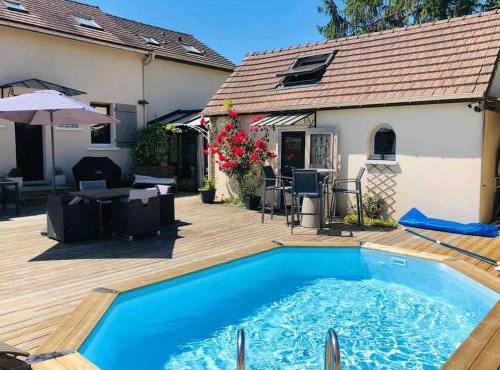 Dépendance privée avec piscine proche Disneyland Paris