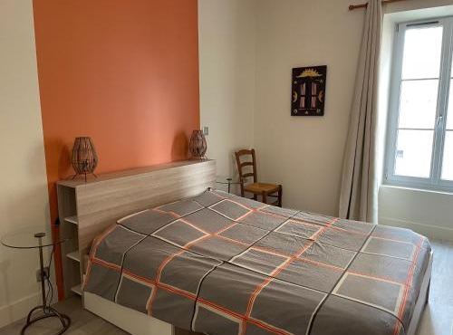 Détente près du Loir : Chambre et salon privés, idéal pour randonnées et proche des 24H du Mans - FR-1-410-387