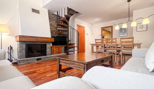 Dúplex con Encanto en Puigcerdà: ¡Un Lugar Único!