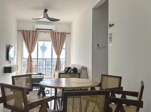 D Aman Infinity Pool and AS Tower View Homestay 03