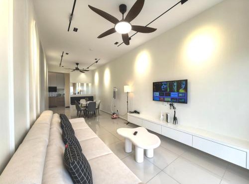 D Aman Infinity Pool and AS Tower View Homestay 05