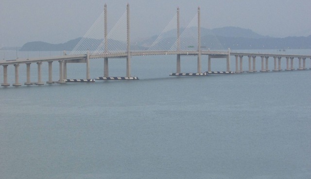 D Amazing Bridge View & Sea View with Facilities & Amenities !