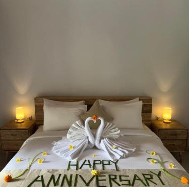 D'Kusuma House Sidemen