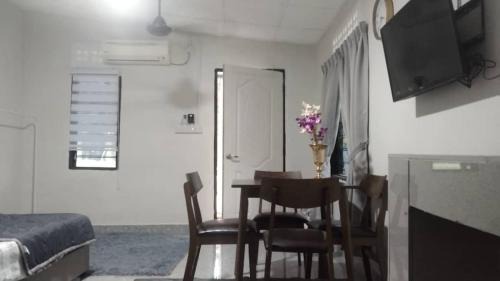 D'Orkid Homestay Kebun baru
