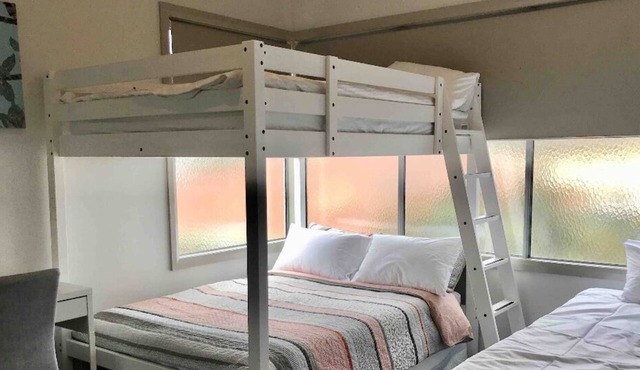 D129 West Footscray Lodge