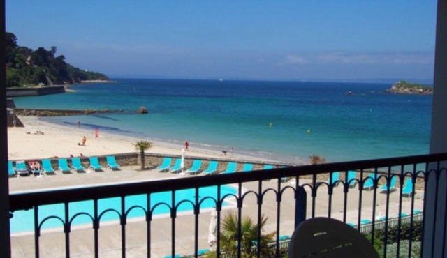 D4218 - APPT T. 2 RESIDENCE WITH SWIMMING POOL DIRECTLY ON THE BEACH OF TREBOUL