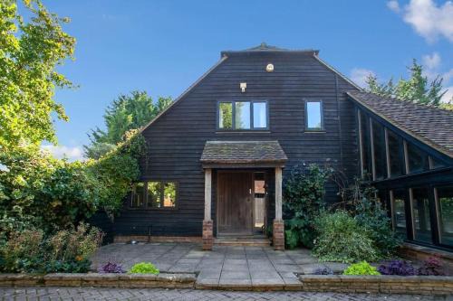 DADIO's Barn - Indoor Swimming Pool 400 Years Old & Hot tub