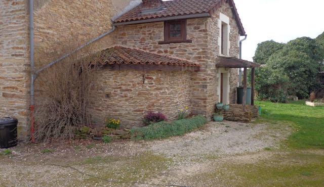 Daffodil's - ground floor apartment.