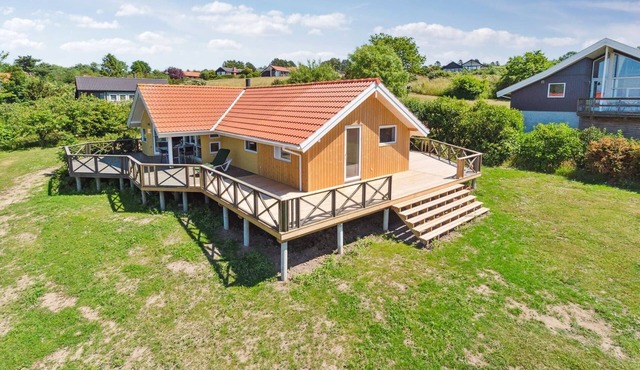 "Dagmar" - 300m from the sea by Interhome